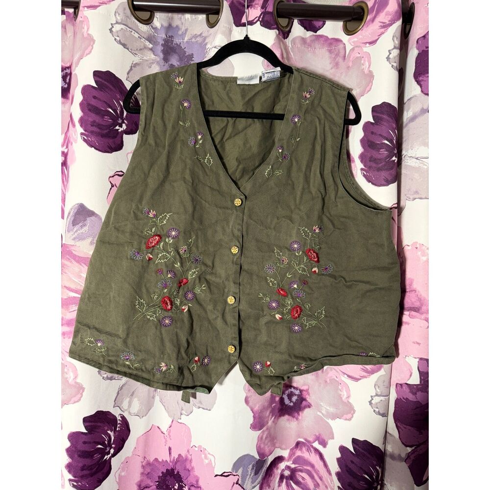 Bobbie Brooks Floral Embroidered Vest